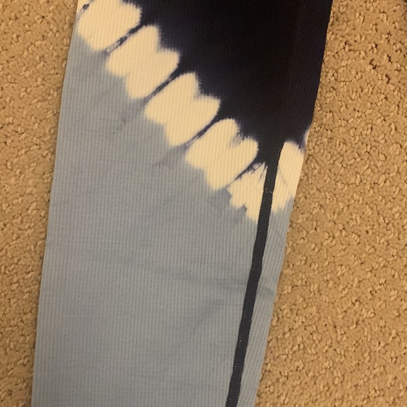 PINK tiedye leggings - Picture 2 of 4